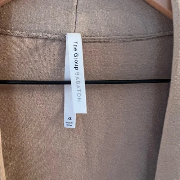 Babaton Cardigan - Picture 2 of 4